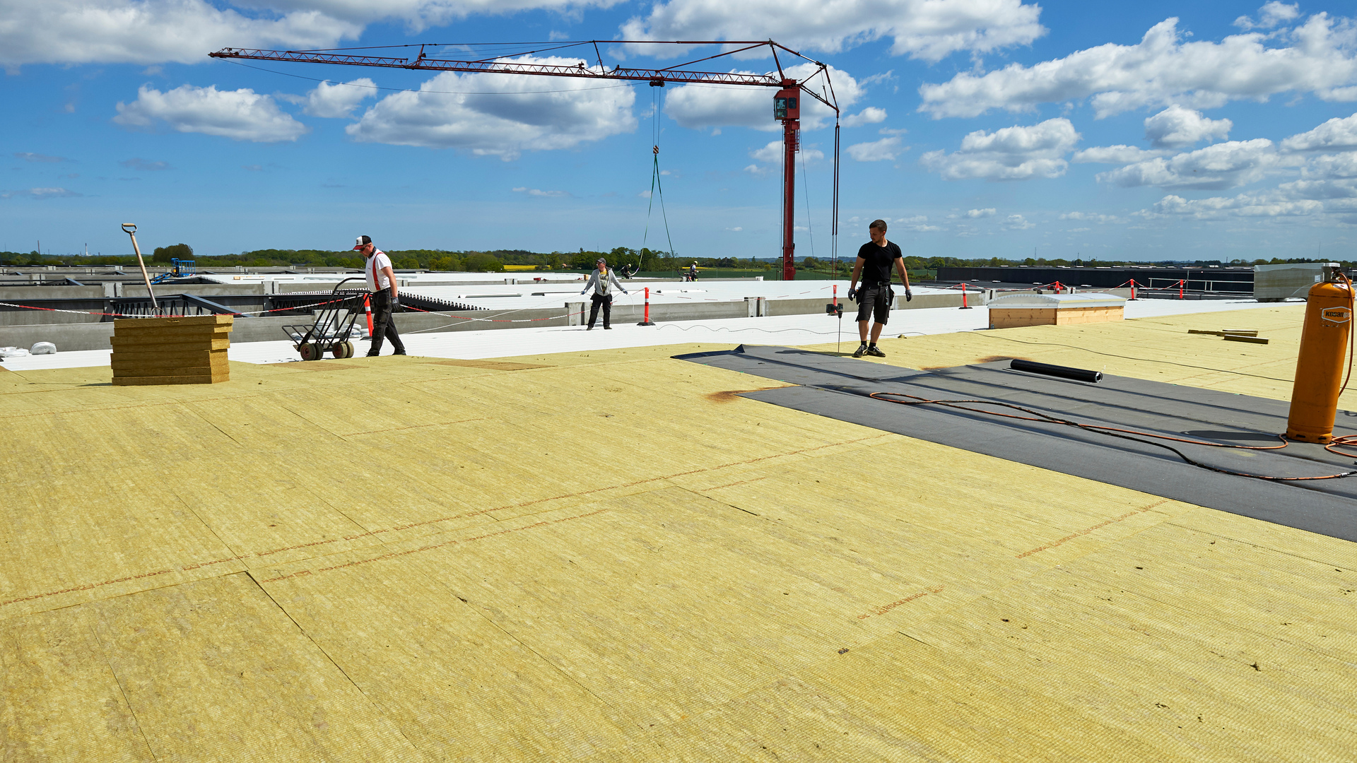 Reference case, Taulov Dry Port, Hardrock, building site, FRI, roof, construction