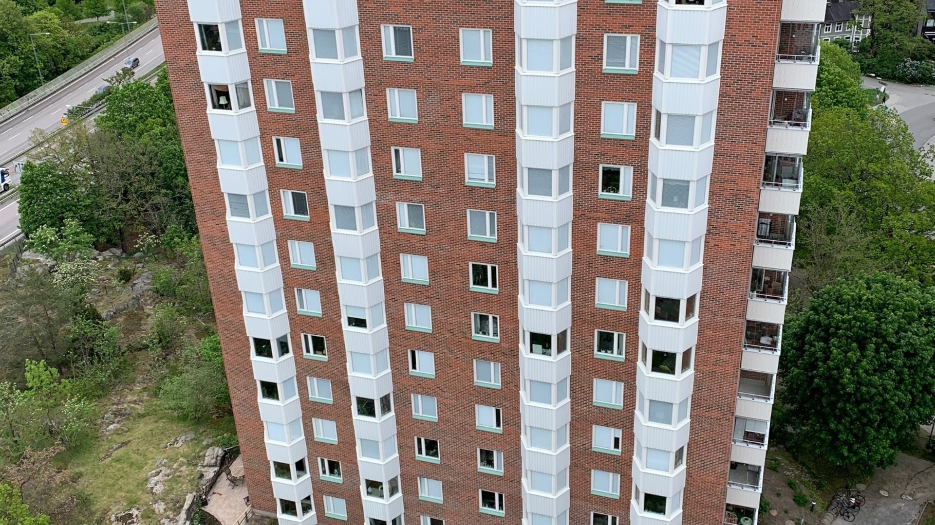 Ref case renovation Alphyddan Sweden Skalmursskiva redair link