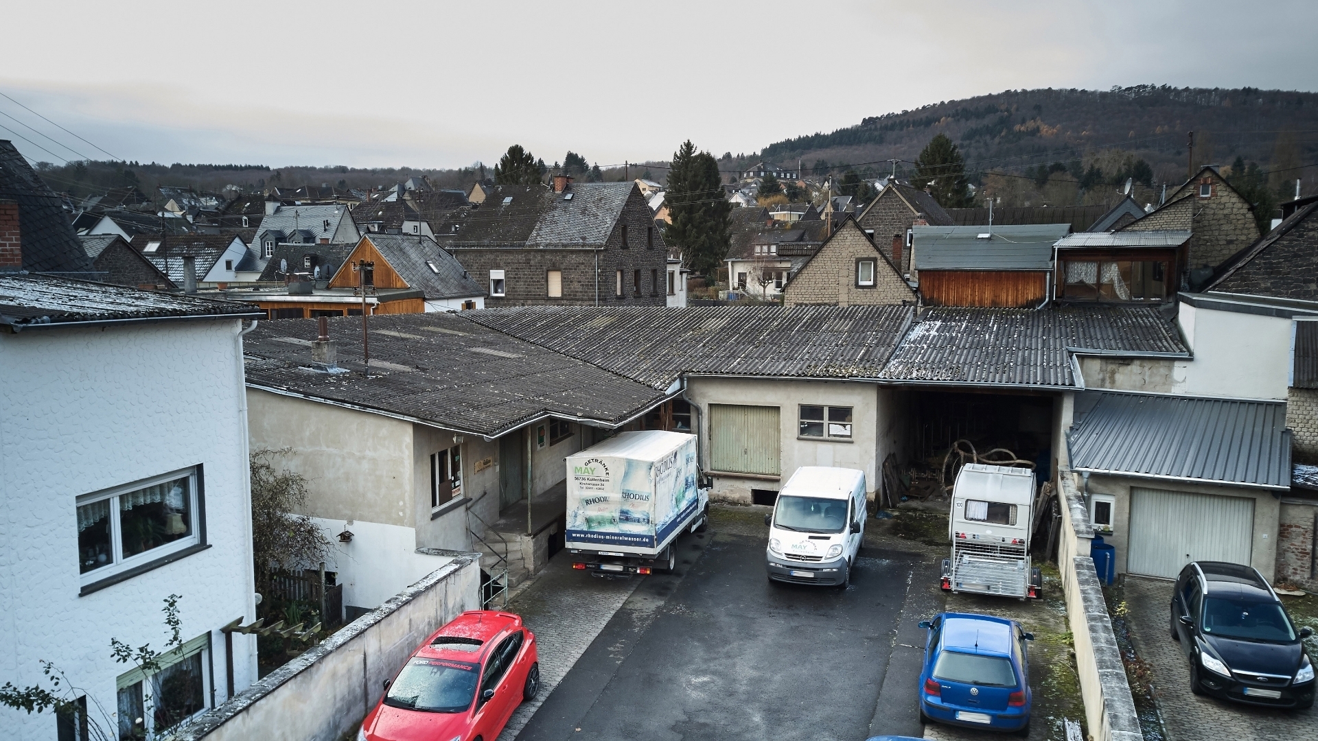 magazin, rebuild, online-magazin, kulturzentrum kottenheim, sanierung, alte gebäude neue Identität, altes raiffeisenlager, altes lager, leerstehendes gebäude, nachhaltiges sanierungskonzept, lebendiger treffpunkt, umnutzung, flachdachdämmung, bitrock, kottenheim, germany