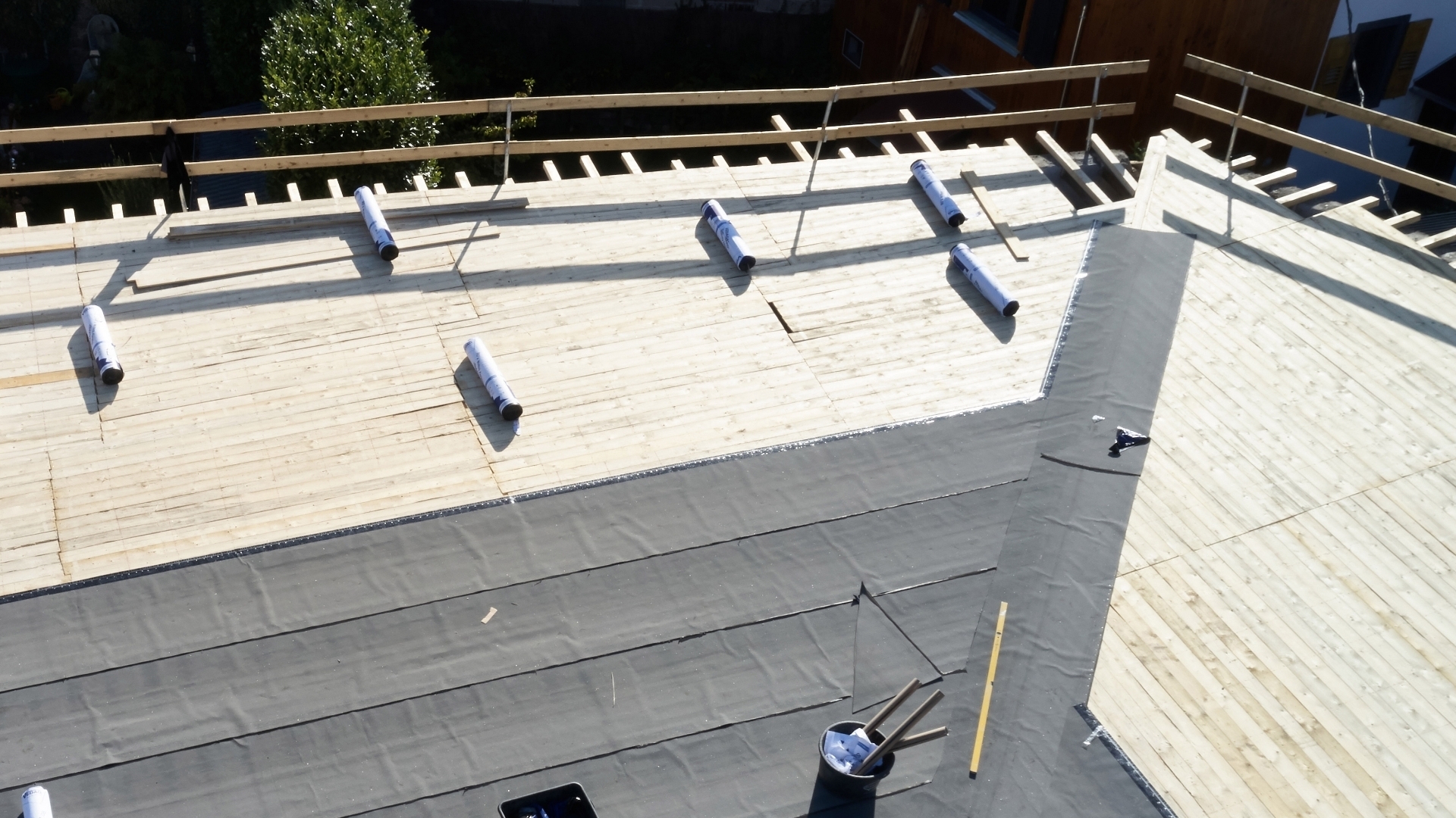 magazin, rebuild, online-magazin, kulturzentrum kottenheim, sanierung, alte gebäude neue Identität, altes raiffeisenlager, altes lager, leerstehendes gebäude, nachhaltiges sanierungskonzept, lebendiger treffpunkt, umnutzung, flachdachdämmung, bitrock, kottenheim, germany